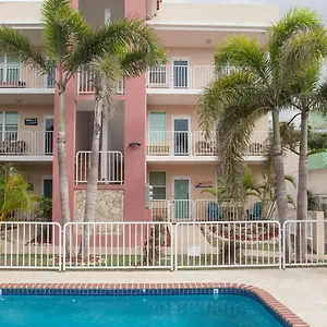 Apartment Ocean Terrace 202 - A Block From Sandy, Rincon