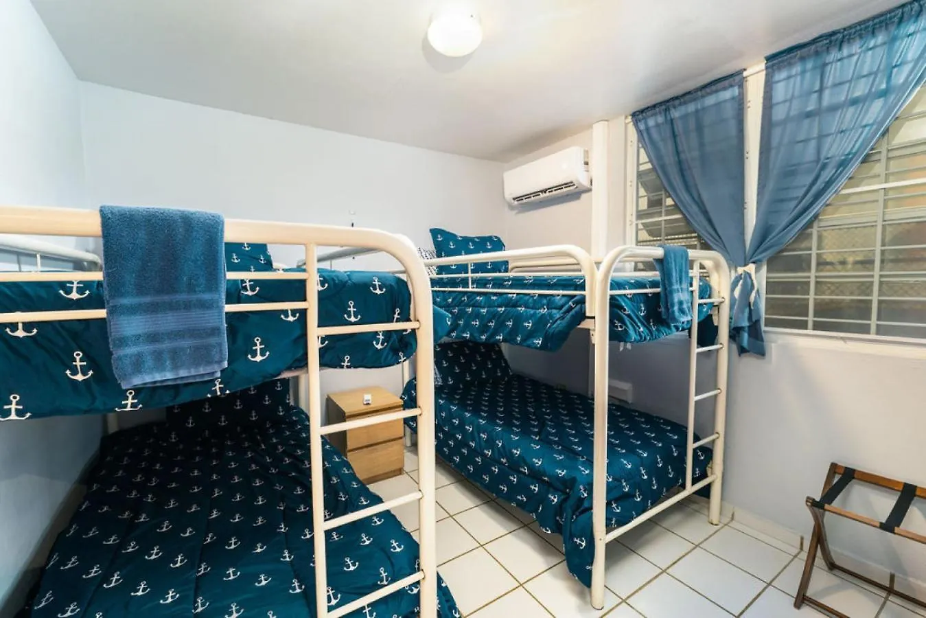 Costa Corcega 1F- Puerta Del Sol Beachfront Escape Rincon